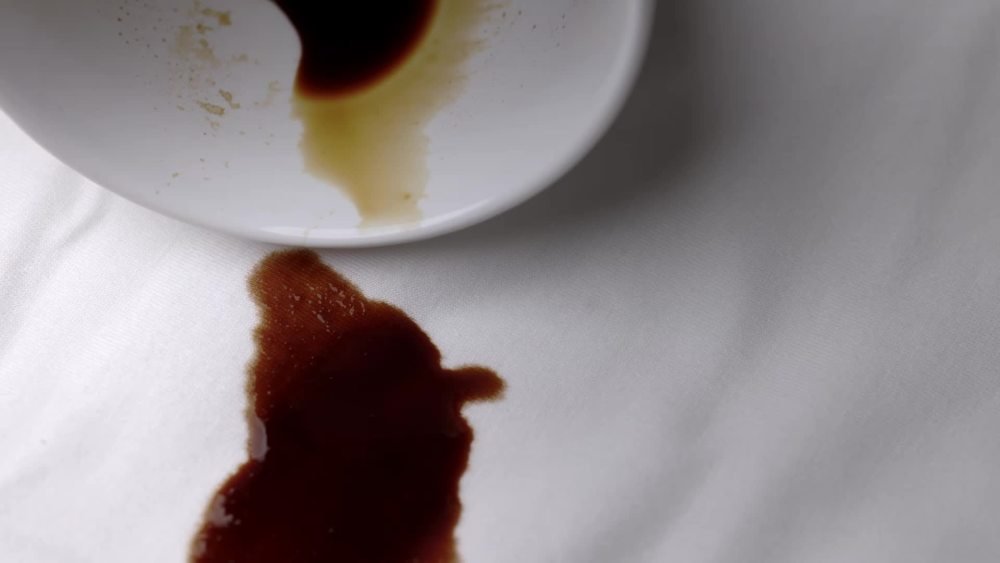 OxiClean Laundry Stain Remover Spray, 21.5 fl oz - Image 2